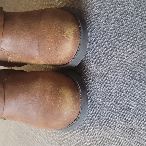 Super cute toddler boots - Picture 5 of 8